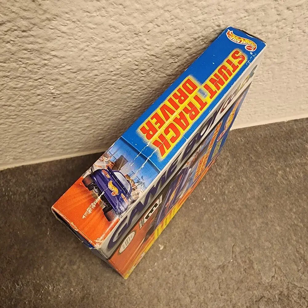 Game - Hot Wheels: Stunt Track Driver (CIB+) - Game Boy Color